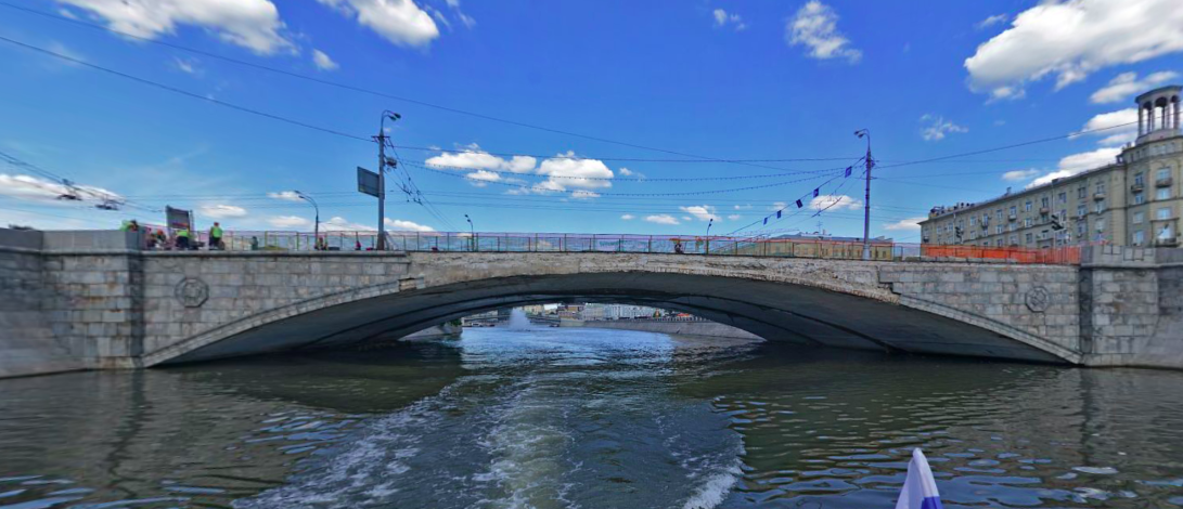 Малый каменный мост в Москве. Малый каменный мост Бургас. Обводной канал Москва. Малый каменный мост маленький Москва.